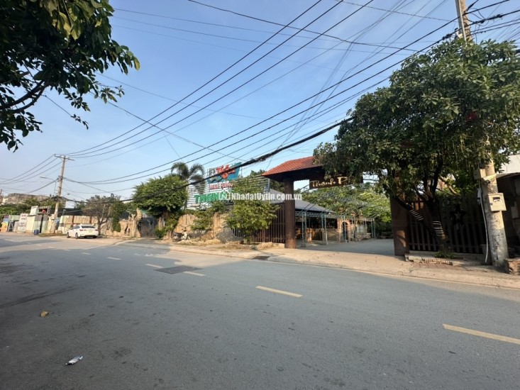 BÁN ĐẤT THỔ CƯ 6300M2 TẠI BÌNH CHÁNH HỒ CHÍ MINH GIÁ CHỈ 22.5 TỶ SỔ HỒNG CHÍNH CHỦ LH 0396607729 NGAY HÔM NAY!